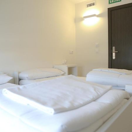 Santa Cruz de Campezo Aterpe Kanpezu Hostel מראה חיצוני תמונה